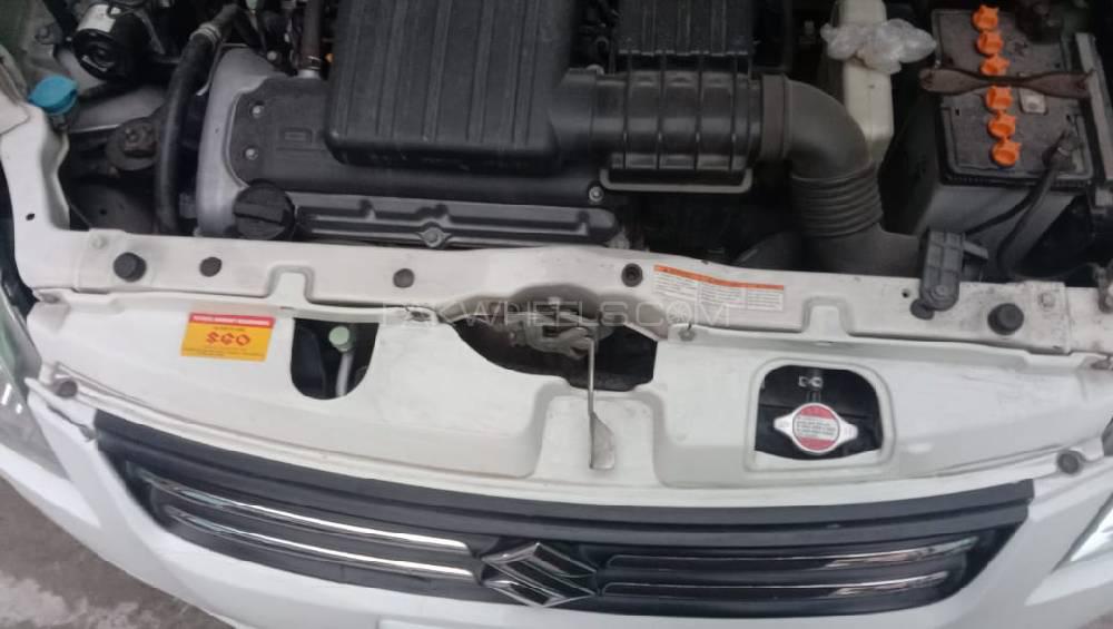 Suzuki Swift 2014 for Sale in Sahiwal Suzuki Swift 2014 for Sale in Sahiwal Image-3