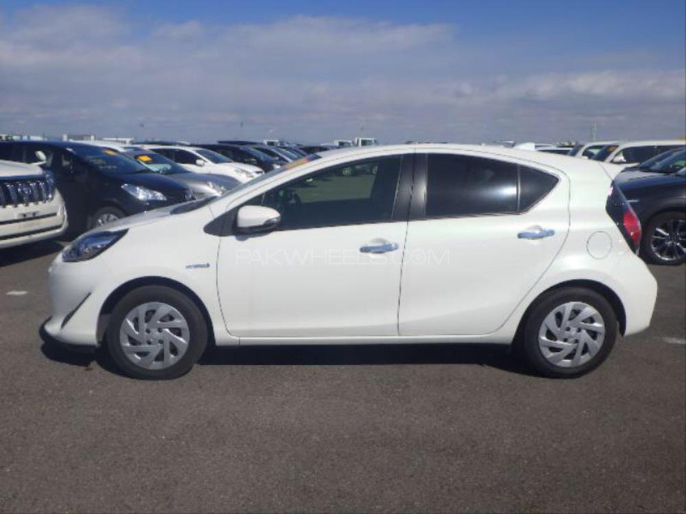Toyota Aqua 2018 for Sale in Karachi Toyota Aqua 2018 for Sale in Karachi Image-8