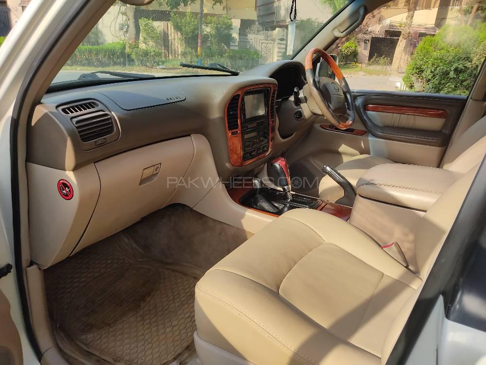 Toyota Land Cruiser 1999 for Sale in Lahore Toyota Land Cruiser 1999 for Sale in Lahore Image-6