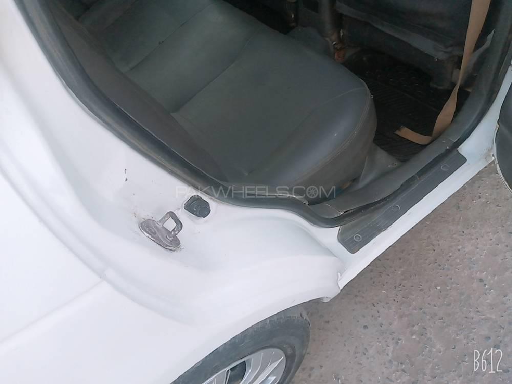 Suzuki Baleno 2005 for Sale in Lahore Suzuki Baleno 2005 for Sale in Lahore Image-5
