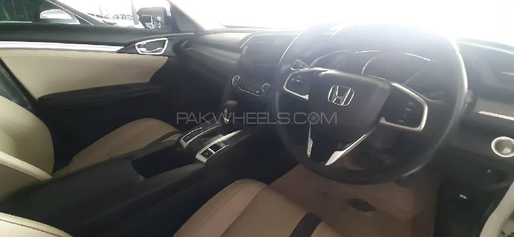 Honda Civic 2019 for Sale in Peshawar Honda Civic 2019 for Sale in Peshawar Image-9