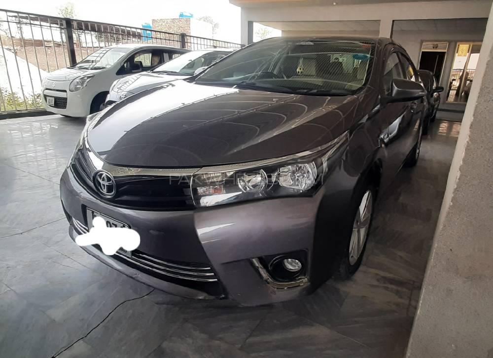 Toyota Corolla 2015 for Sale in Peshawar Image-1