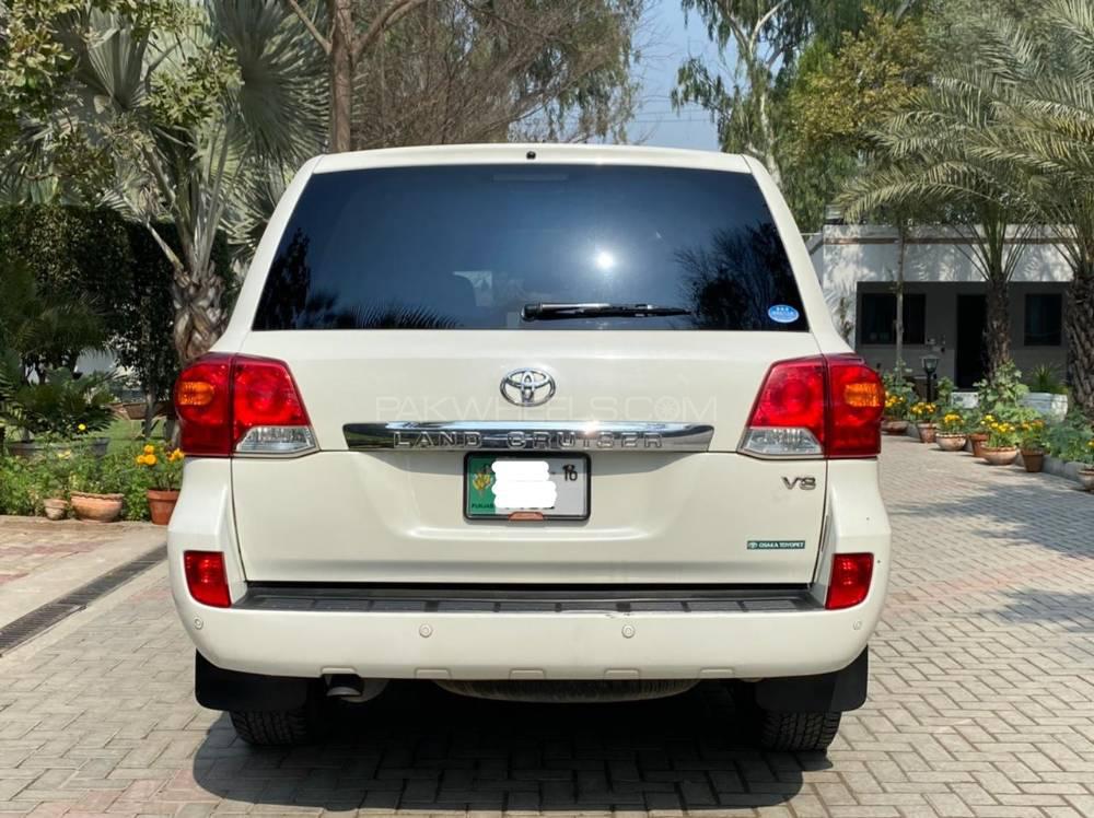 Toyota Land Cruiser 2013 for Sale in Lahore Toyota Land Cruiser 2013 for Sale in Lahore Image-9
