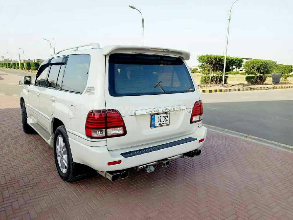 Toyota Land Cruiser 2002 for Sale in Haroonabad Image-1