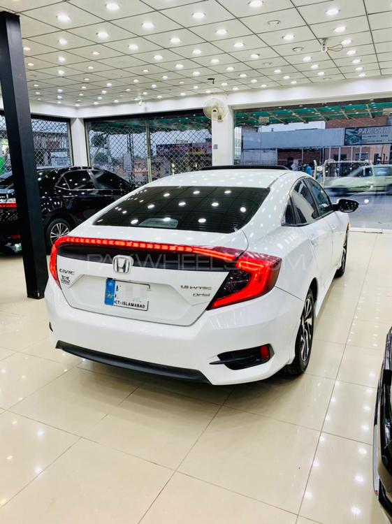 Honda Civic 2018 for Sale in Rawalpindi Honda Civic 2018 for Sale in Rawalpindi Image-4