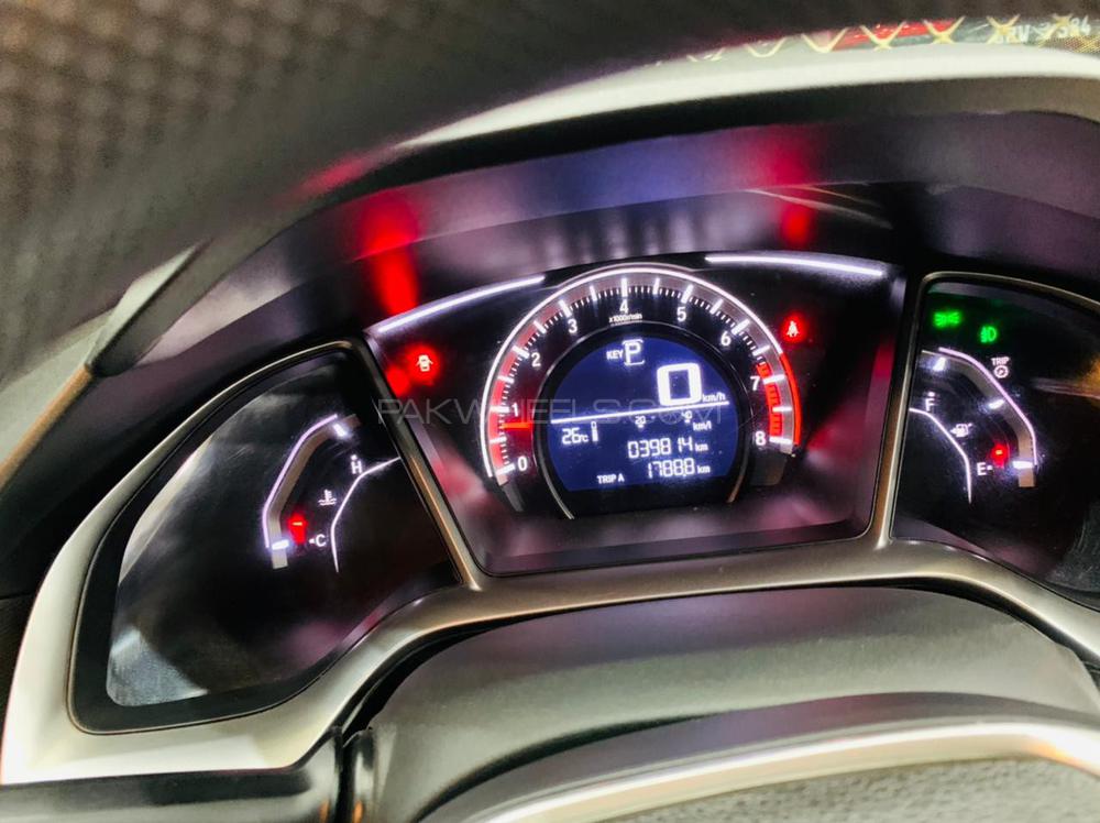 Honda Civic 2018 for Sale in Rawalpindi Honda Civic 2018 for Sale in Rawalpindi Image-8