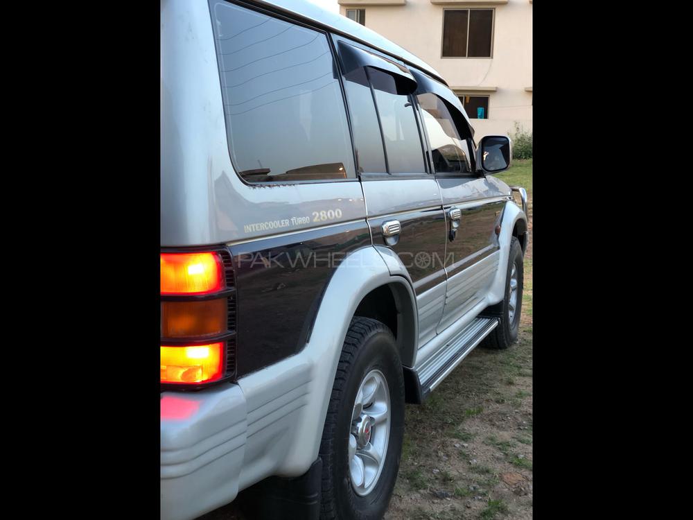 Mitsubishi Pajero 1992 for Sale in Islamabad Mitsubishi Pajero 1992 for Sale in Islamabad Image-11