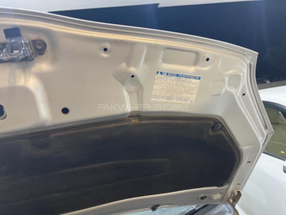 Toyota Prius 2014 for Sale in Faisalabad Toyota Prius 2014 for Sale in Faisalabad Image-7