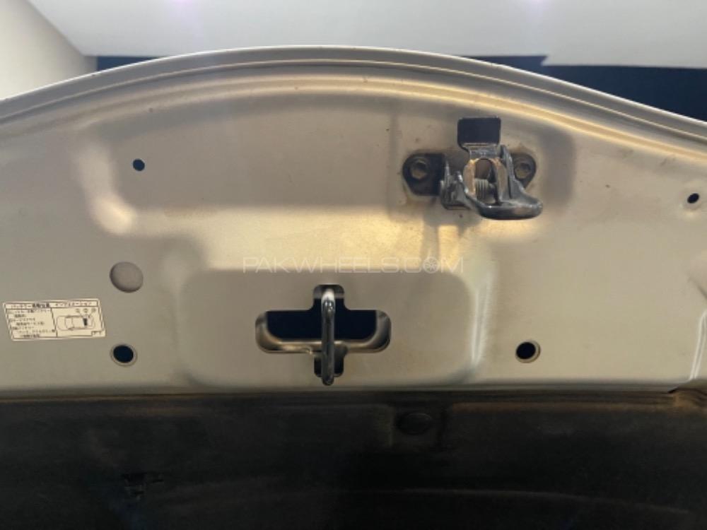 Toyota Prius 2014 for Sale in Faisalabad Toyota Prius 2014 for Sale in Faisalabad Image-9