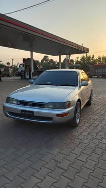 Toyota Corolla - 1993