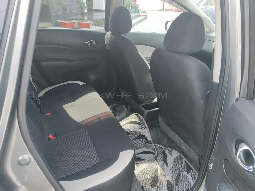 Nissan Note 2017 for Sale in Lahore Nissan Note 2017 for Sale in Lahore Image-11