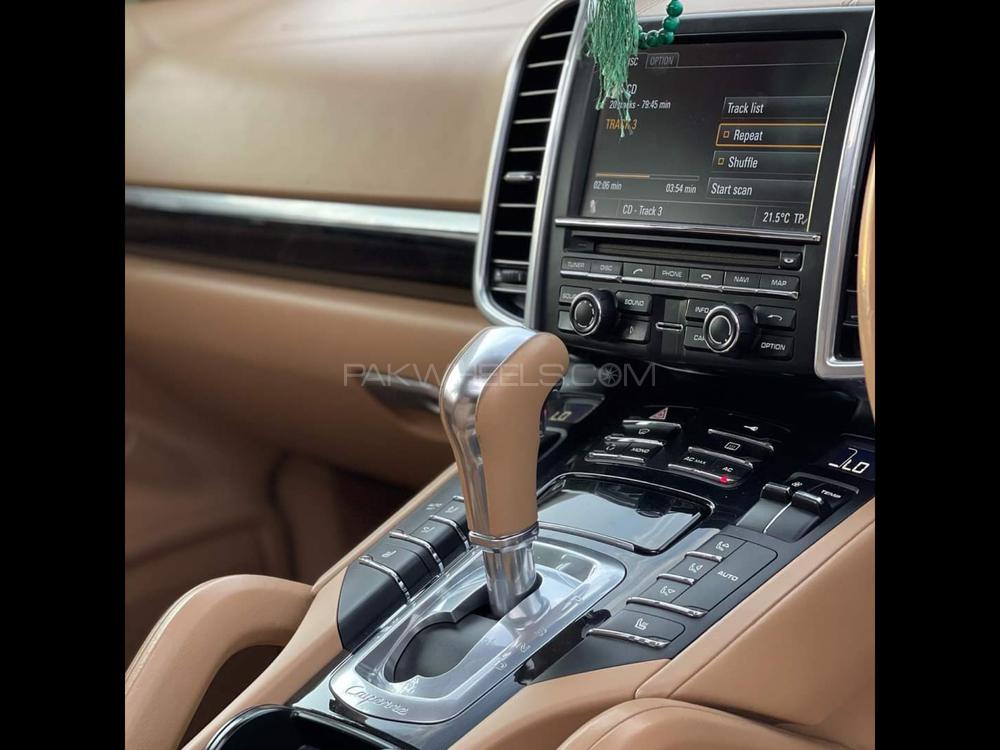 Porsche Cayenne 2011 for Sale in Lahore Porsche Cayenne 2011 for Sale in Lahore Image-5