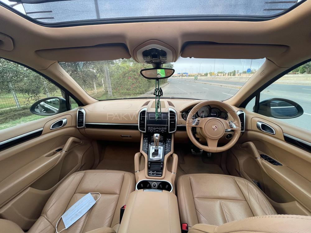 Porsche Cayenne 2011 for Sale in Lahore Porsche Cayenne 2011 for Sale in Lahore Image-19