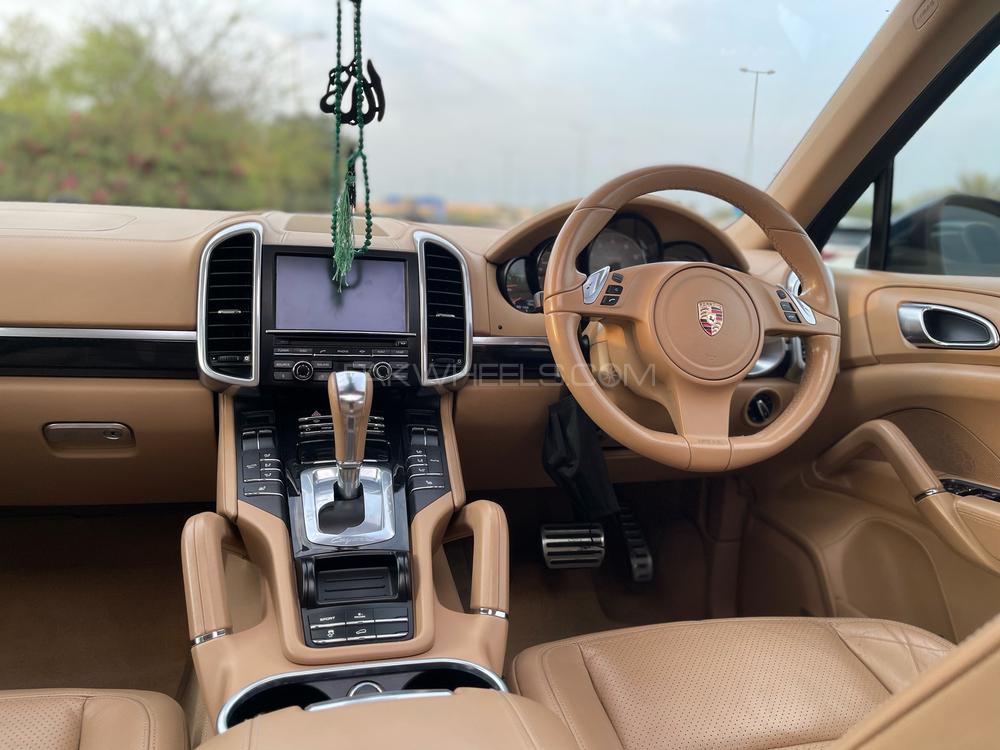 Porsche Cayenne 2011 for Sale in Lahore Porsche Cayenne 2011 for Sale in Lahore Image-20
