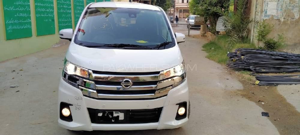 Nissan Dayz Highway Star 2018 for Sale in Karachi Image-1