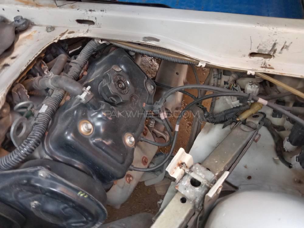 Suzuki Bolan 2017 for Sale in Lahore Image-1