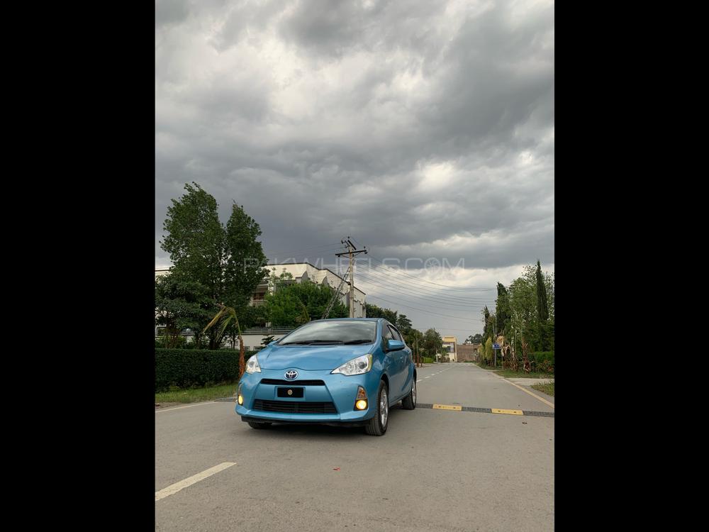 Toyota Aqua 2012 for Sale in Peshawar Image-1
