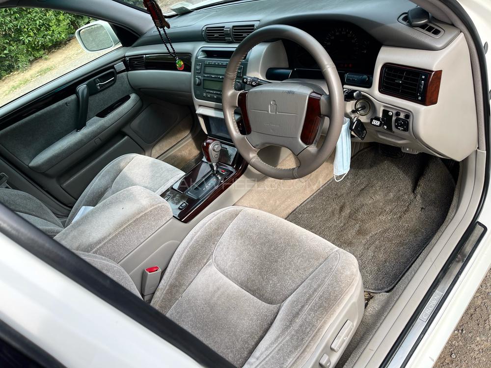 Toyota Crown 2003 for Sale in Islamabad Toyota Crown 2003 for Sale in Islamabad Image-7
