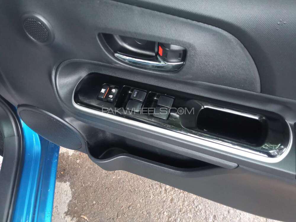 Toyota Aqua 2017 for Sale in Islamabad Toyota Aqua 2017 for Sale in Islamabad Image-12