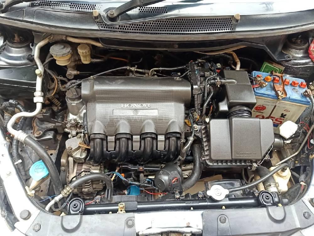 Honda City 2004 for Sale in Lahore Honda City 2004 for Sale in Lahore Image-7