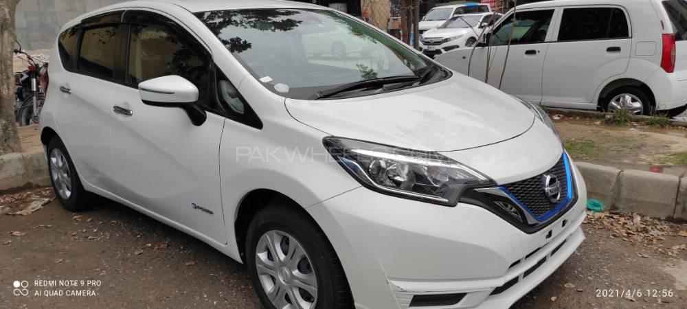 Nissan Note 2018 for Sale in Islamabad Image-1