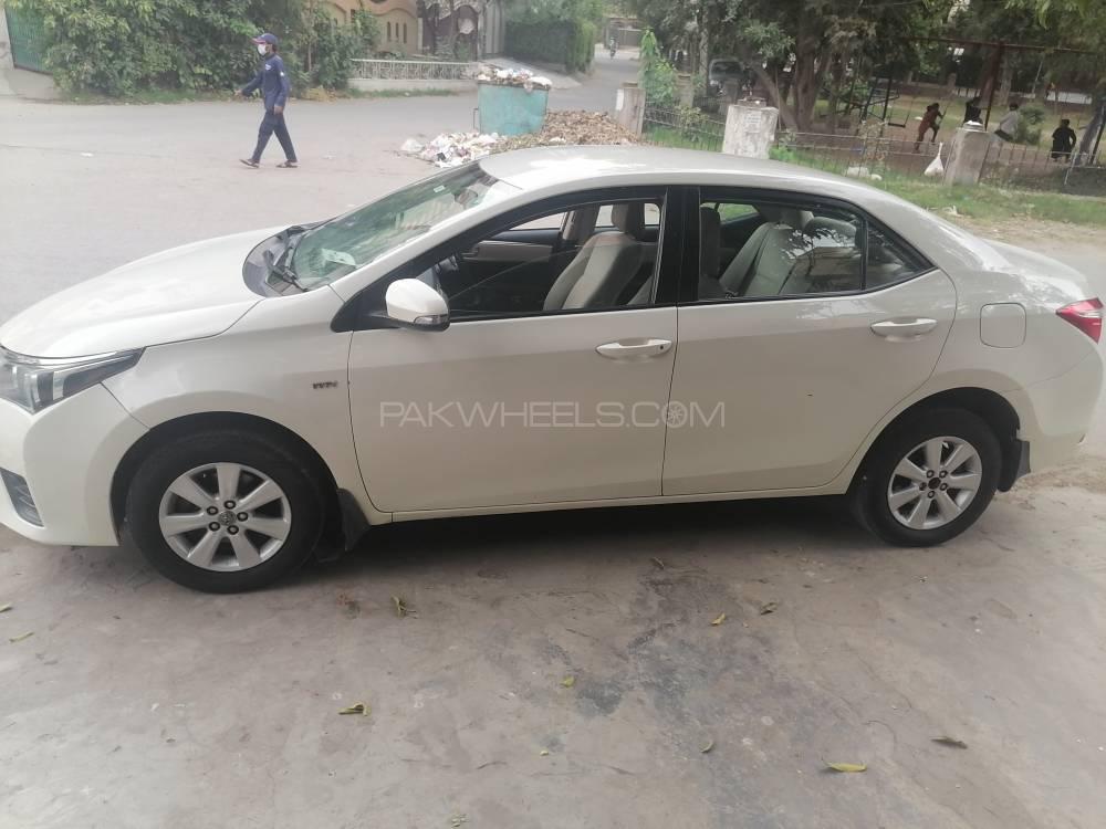 ٹویوٹا کرولا 2014 for Sale in لاہور ٹویوٹا کرولا 2014 for Sale in لاہور Image-5