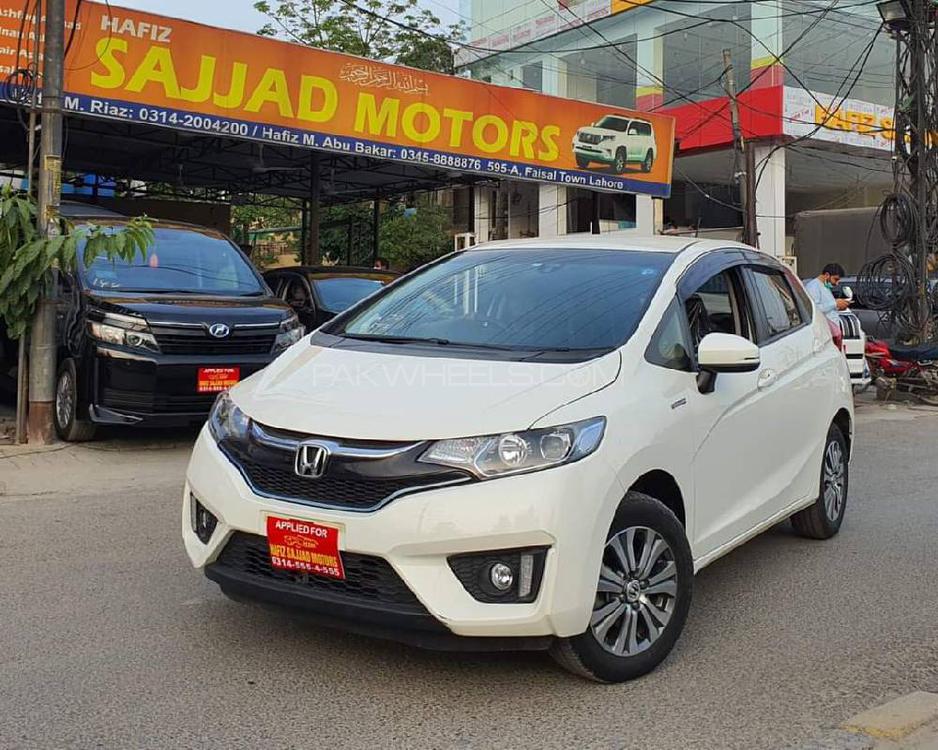 Honda Fit 1 5 Hybrid S Package 17 For Sale In Lahore Pakwheels