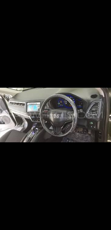 Honda Vezel 2015 for Sale in Islamabad Honda Vezel 2015 for Sale in Islamabad Image-4