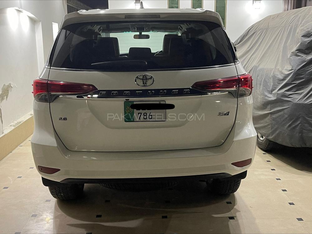 ٹویوٹا فورچیونر 2018 for Sale in لاہور ٹویوٹا فورچیونر 2018 for Sale in لاہور Image-2