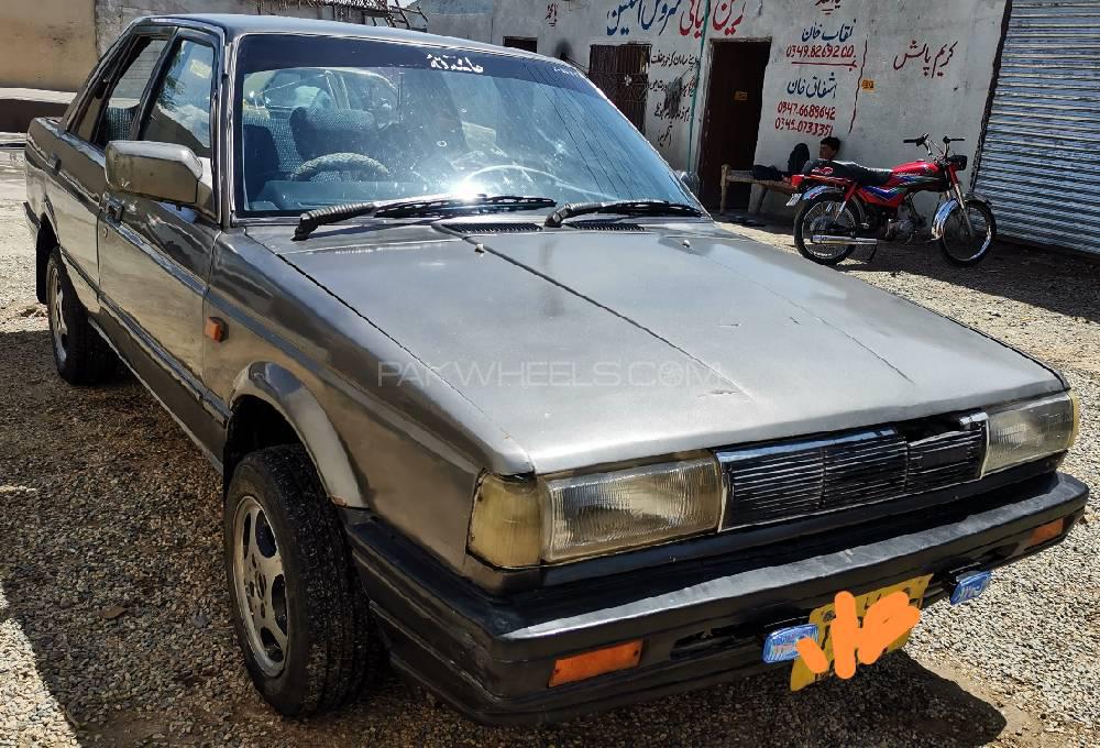 Nissan sunny 1989