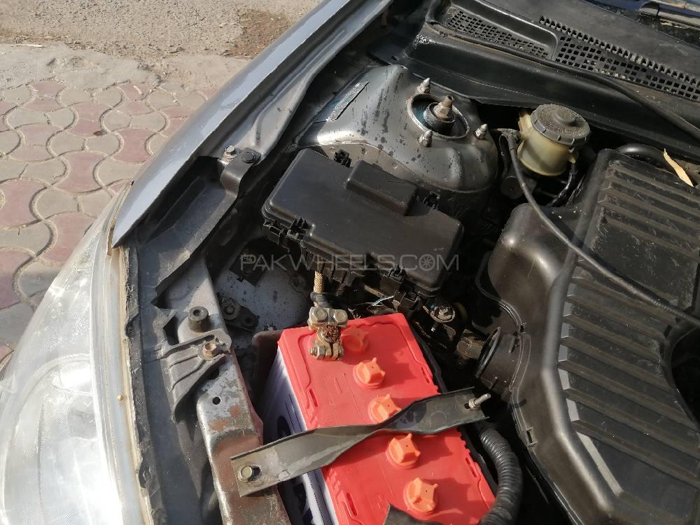 Honda Civic 2005 for Sale in Multan Honda Civic 2005 for Sale in Multan Image-6