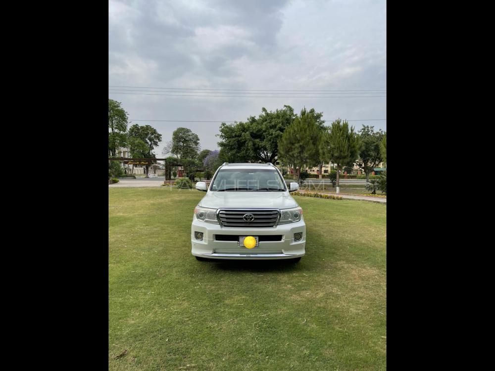 Toyota Land Cruiser 2013 for Sale in Islamabad Image-1