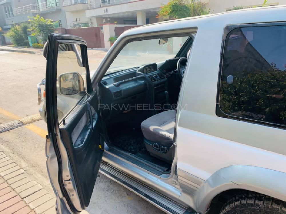 Mitsubishi Pajero 1983 for Sale in Islamabad Image-1