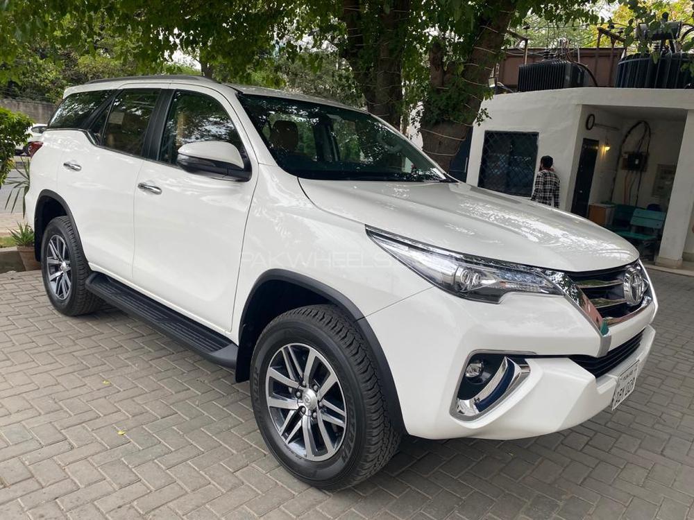 Toyota Fortuner 2020 for Sale in Lahore Toyota Fortuner 2020 for Sale in Lahore Image-2