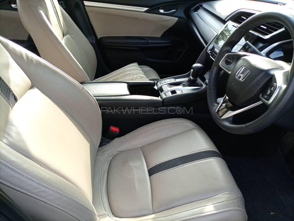 Honda Civic 2017 for Sale in Lahore Honda Civic 2017 for Sale in Lahore Image-13