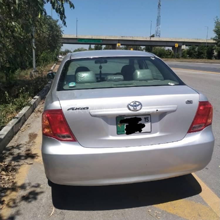 Toyota Corolla Axio 2007 for Sale in Peshawar Image-1