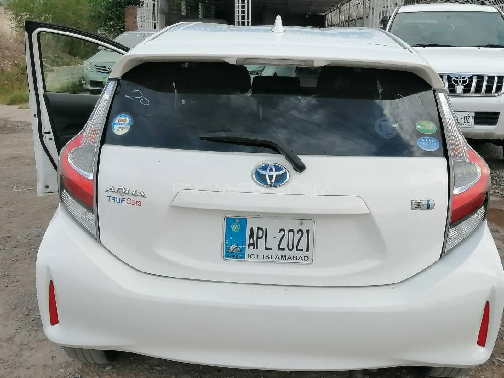 Toyota Aqua 2017 for Sale in Peshawar Toyota Aqua 2017 for Sale in Peshawar Image-5