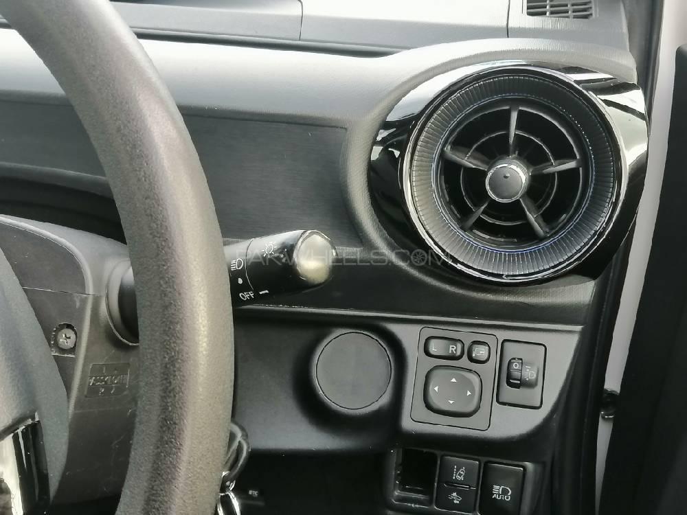 Toyota Aqua 2017 for Sale in Peshawar Toyota Aqua 2017 for Sale in Peshawar Image-8