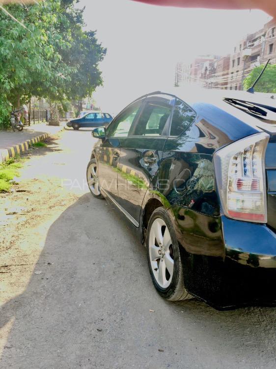 ٹویوٹا پریوس 2010 for Sale in لاہور ٹویوٹا پریوس 2010 for Sale in لاہور Image-5