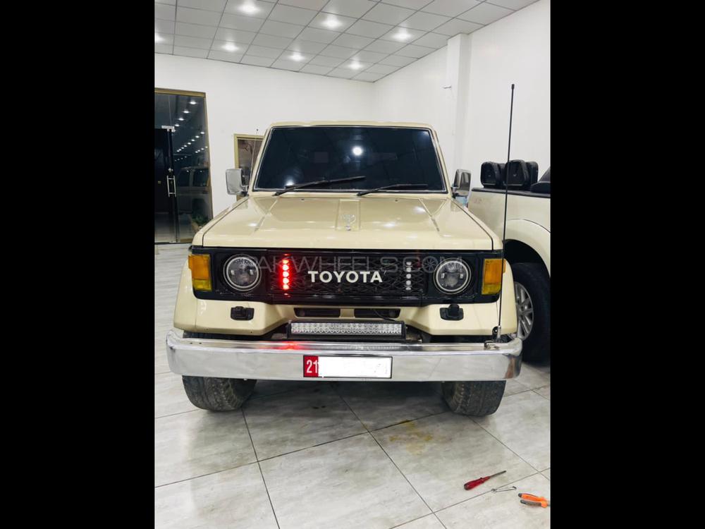 ٹویوٹا لینڈ کروزر 1986 for Sale in کراچی ٹویوٹا لینڈ کروزر 1986 for Sale in کراچی Image-3