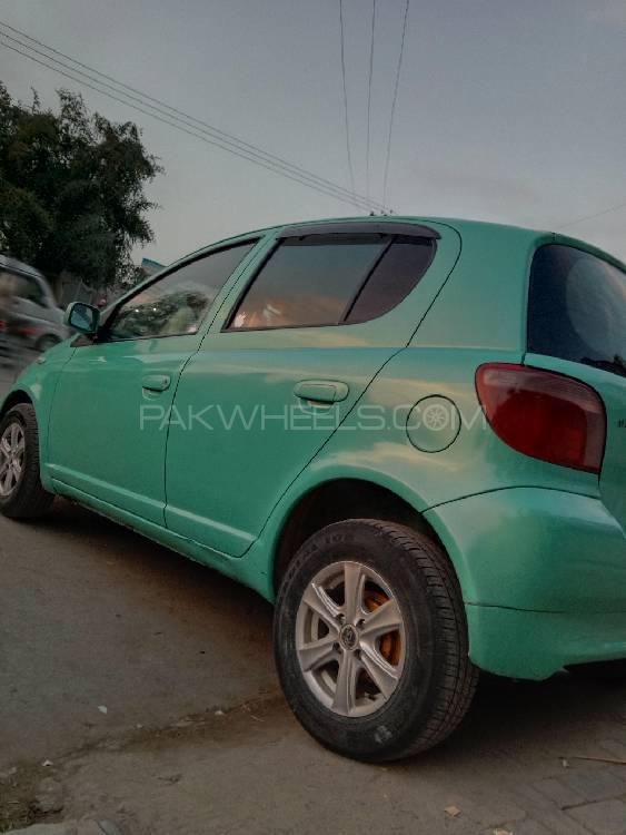 Toyota Vitz 1999 for Sale in Peshawar Image-1