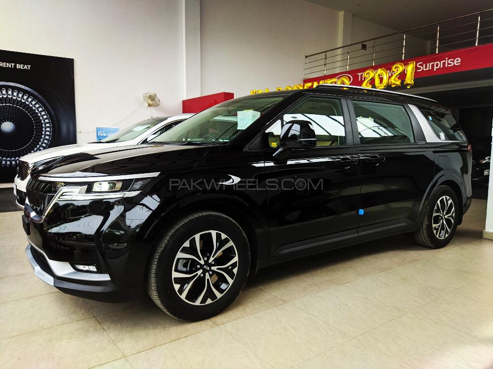 KIA Carnival 2021 for Sale in Islamabad Image-1