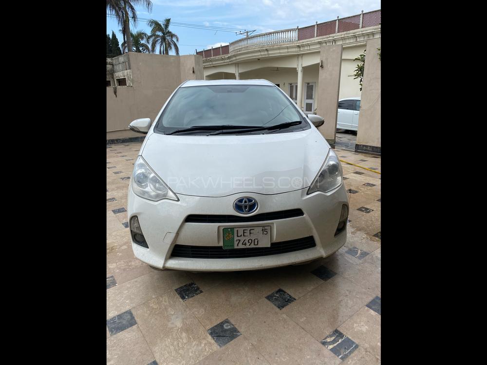 Toyota Aqua 2012 for Sale in Sialkot Image-1