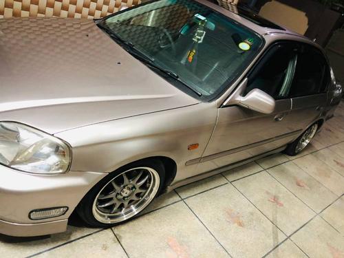 Honda Civic - 2000