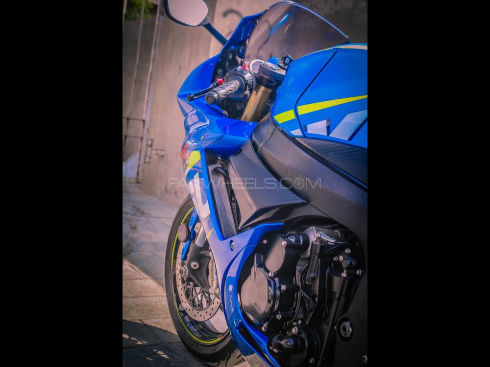 سوزوکی GSX-R600 2015 for Sale سوزوکی GSX-R600 2015 for Sale Image-6