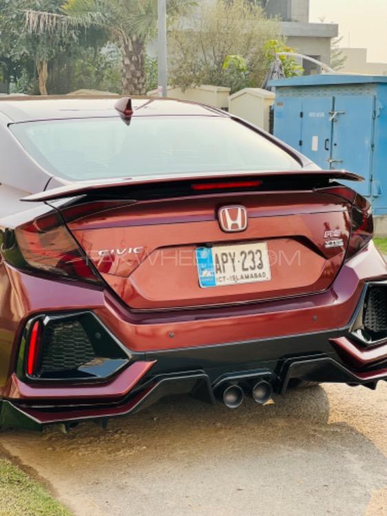 ہونڈا سوک - 2019  Image-1