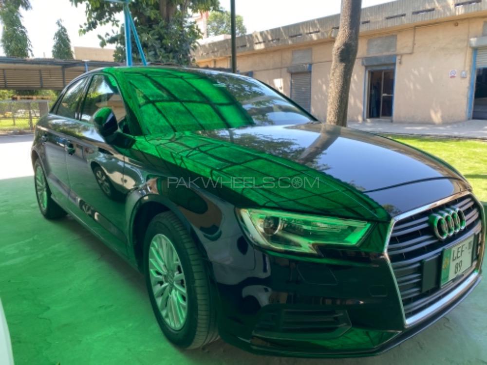 آوڈی اے 3 2018 for Sale in گجرانوالہ آوڈی اے 3 2018 for Sale in گجرانوالہ Image-4