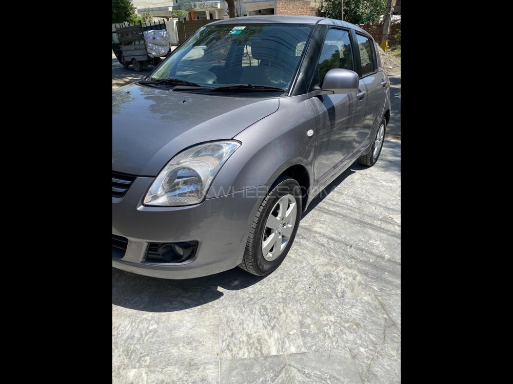 Suzuki Swift 2017 for Sale in Lahore Suzuki Swift 2017 for Sale in Lahore Image-4