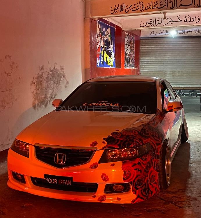 ہونڈا اکارڈ - 2004  Image-1