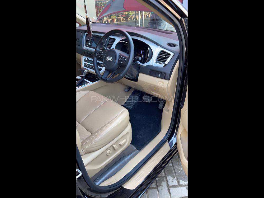 KIA Carnival 2019 for Sale in Karachi KIA Carnival 2019 for Sale in Karachi Image-5